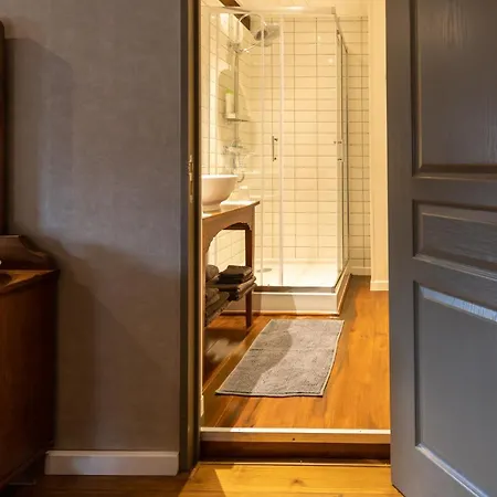 Bed & Breakfast Domaine La Pomme De Pin Louroux-de-Beaune