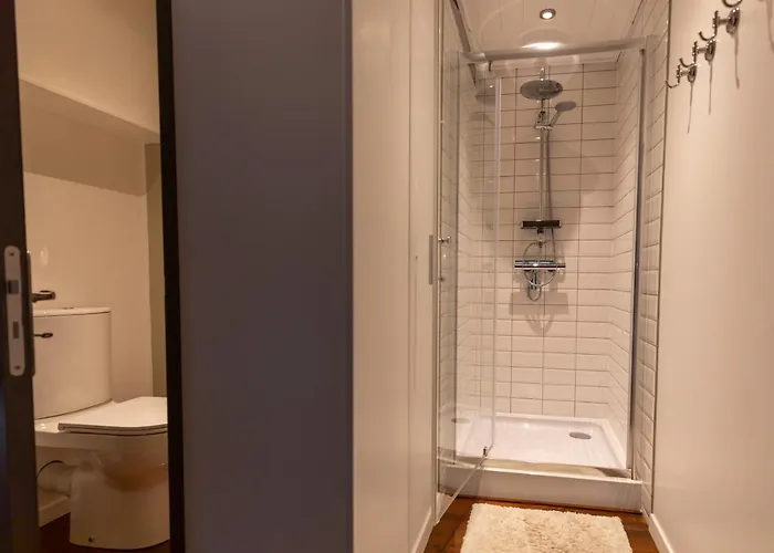 Domaine La Pomme De Pin 3* Louroux-de-Beaune